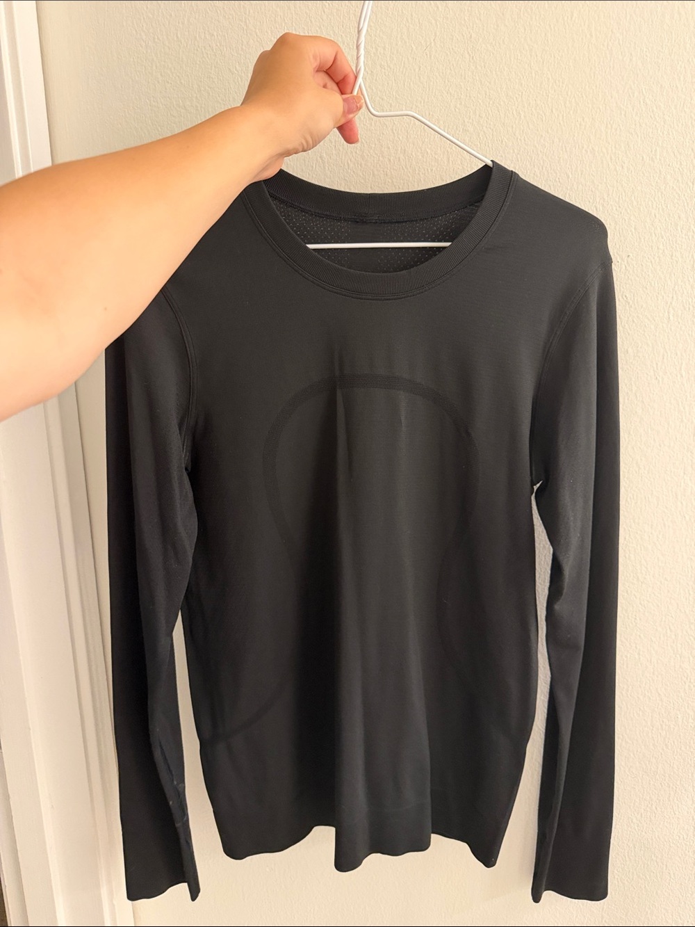 lululemon athletica Black Long Sleeve Performance Top